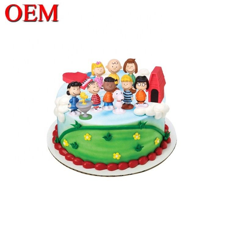 کلوچه های کریسمس سفارشی مجموعه اسباب بازی OEM جشن تولد کیک مجسمه های Bobble سر اسباب بازی عروسک مجموعه